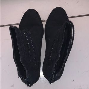 tall take black boots